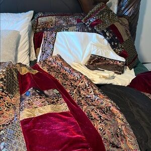Luxury Multicolor Bedding Set